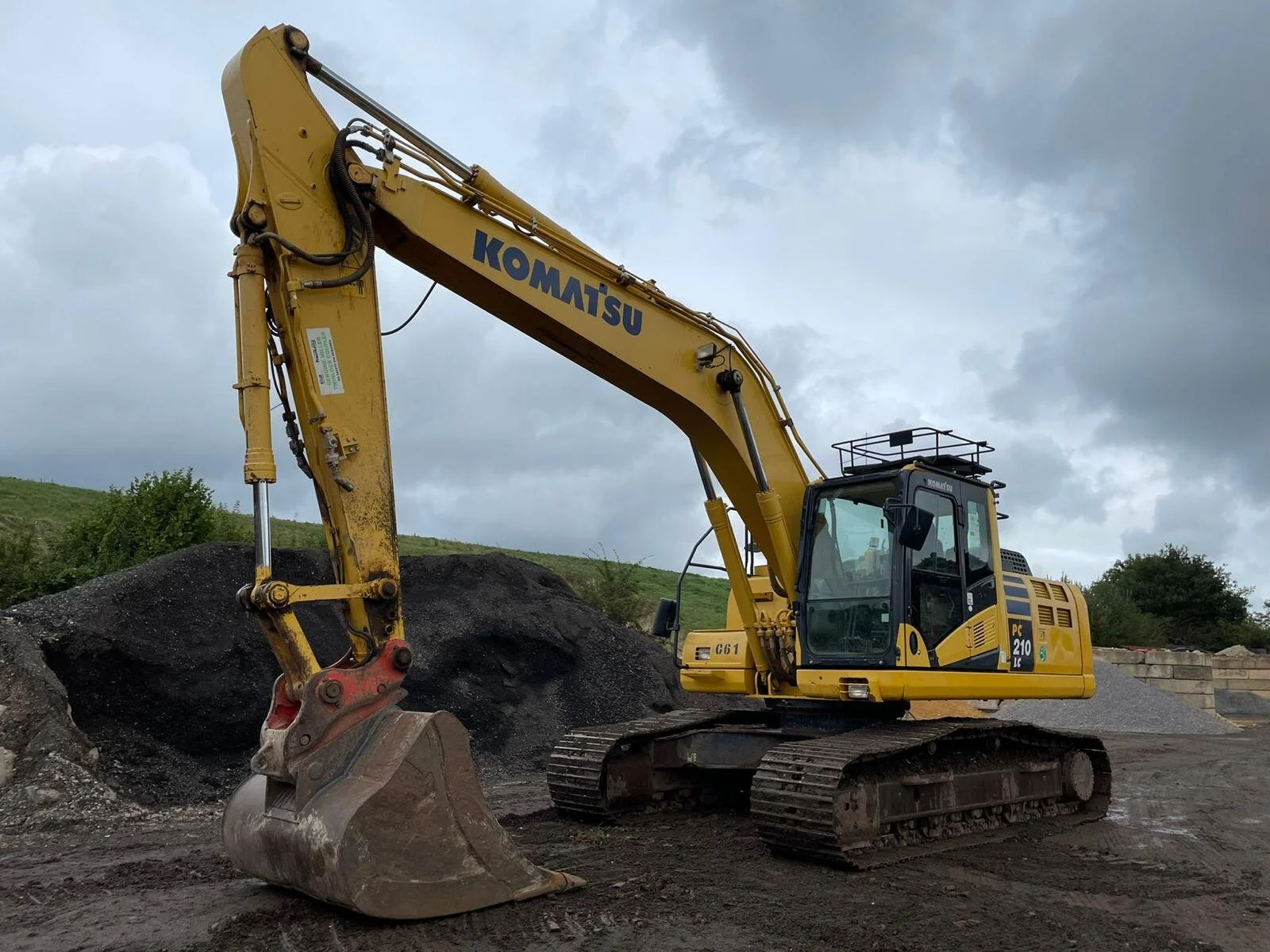 PC210LC-10 *SOLD* — MC Machinery